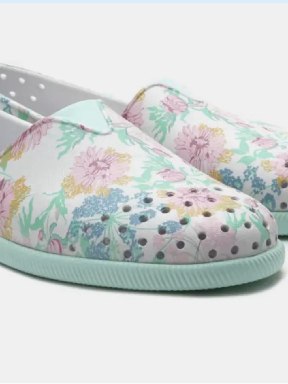 Native Verona Botanical Slip-On Shoes – Size 6